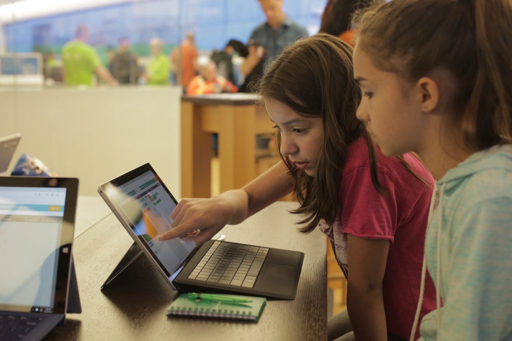 Microsoft Store And B~STEM Host One-Day Only Events | Microsoft Bay ...