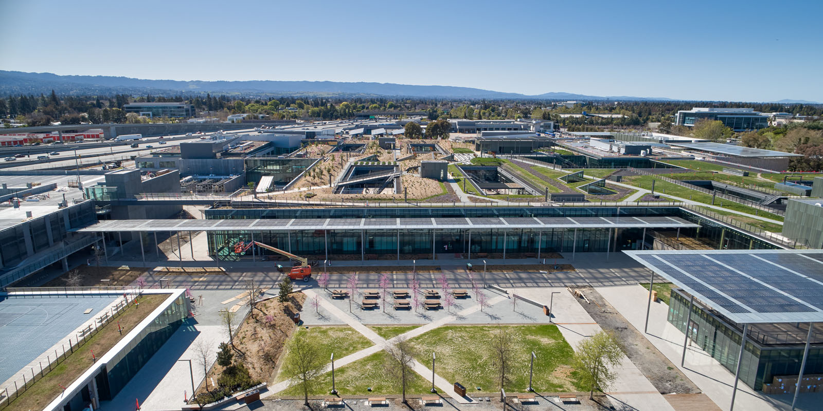 nature-as-a-building-block-for-microsoft-s-new-silicon-valley-campus