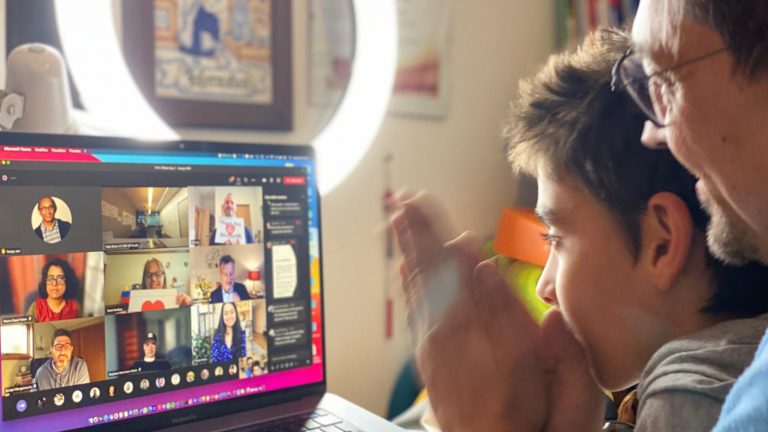 Microsoft Accessibility Blog - Making technology easier to see, hear ...