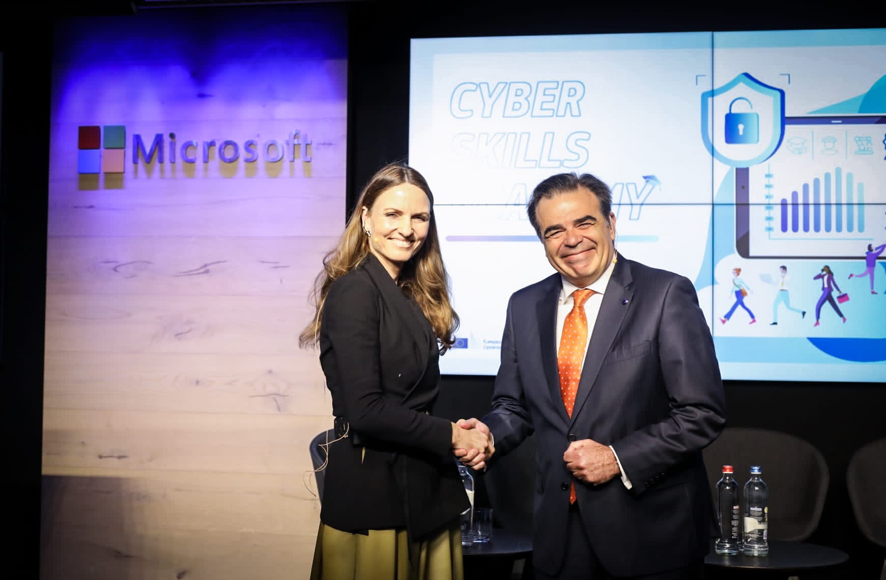 Photo of Vice President of the European Commission, Margaritis Schinas and Microsoft Vice President for European Government Affairs, Nanna-Louise Linde, at the European Cyber Agora conference in Brussels